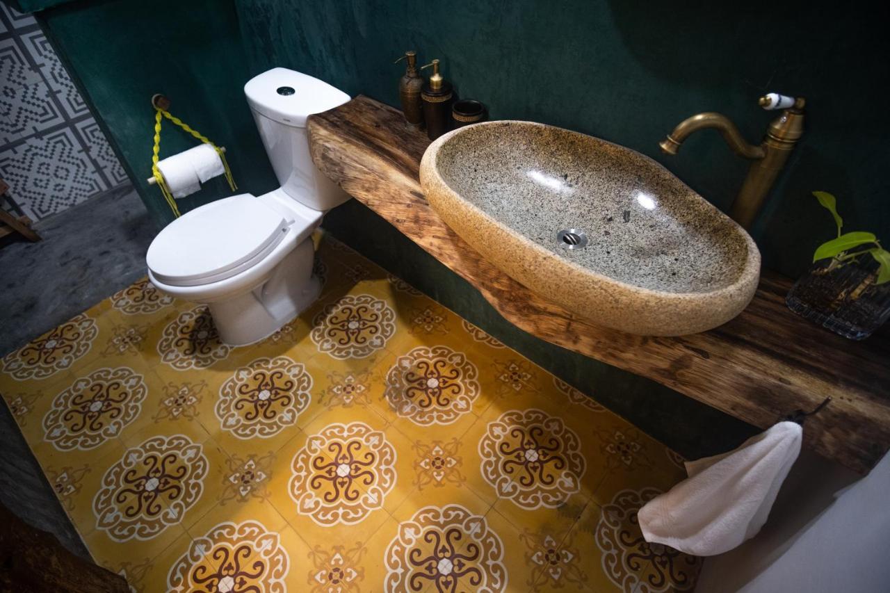 Leranda Homestay Хюэ Экстерьер фото